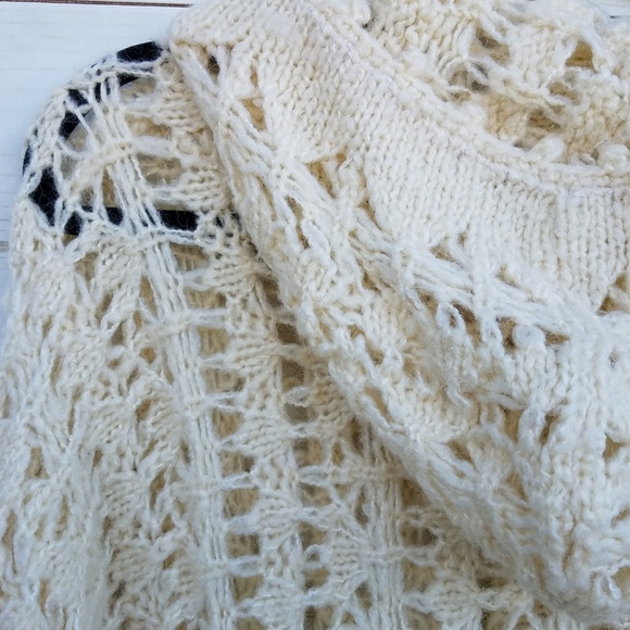 Free People S pullover hoodie sweater crochet - Picture 6 of 8